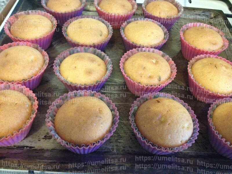Пошаговый рецепт простых и вкусных маффинов