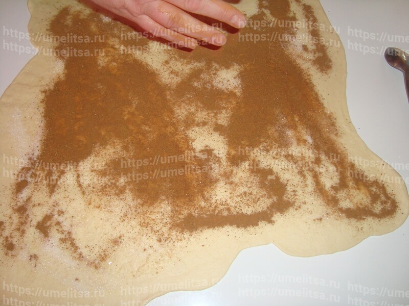 Рулет с корицей