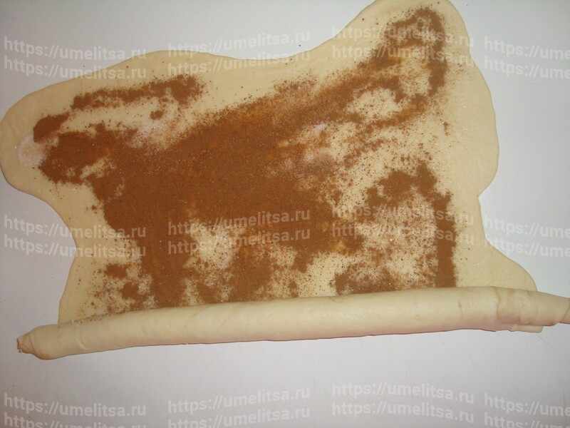 Рулет с корицей