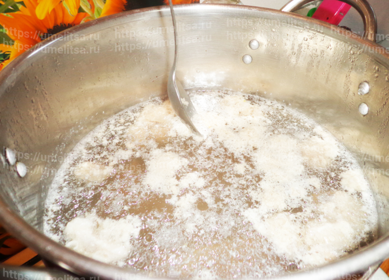 Борщ. Пошаговая инструкция для молодой хозяйки.