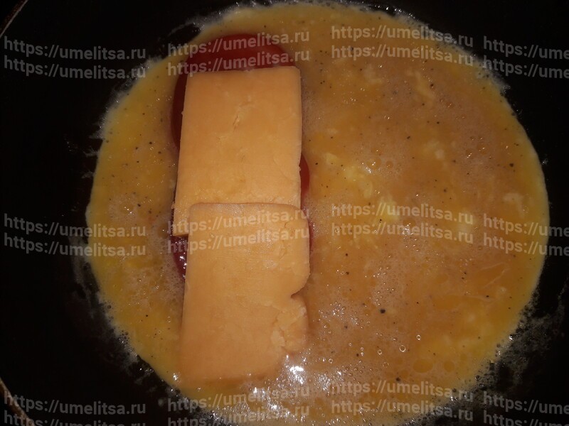 Омлет на тостах