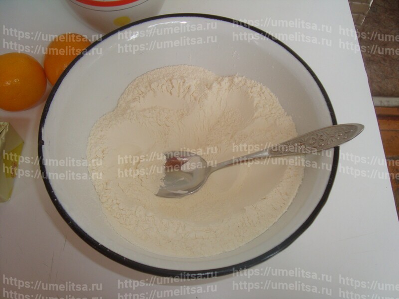 Солнечный лимонник в морозную стужу!