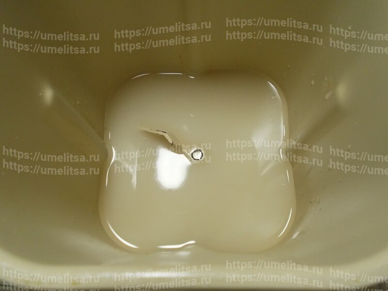 Хлеб с кусочками сала в хлебопечке