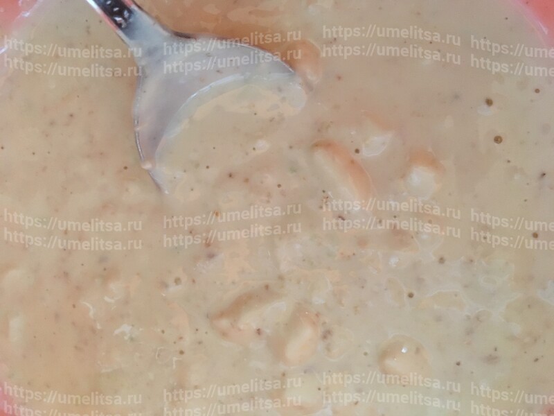 Несладкие оладьи со свежим огурцом