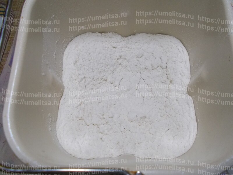 Хлеб с кусочками сала в хлебопечке