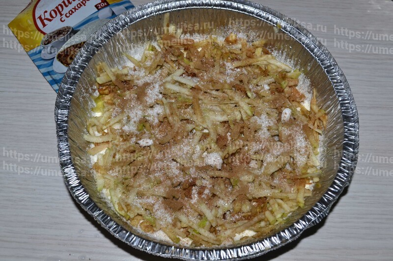 Насыпной яблочный пирог