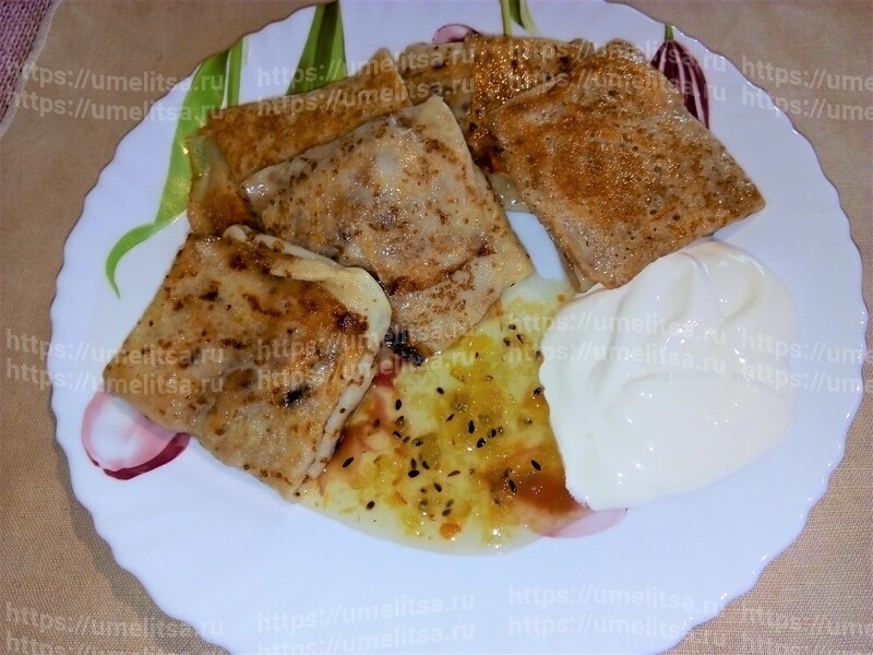 Блинчики на молоке с яблоками