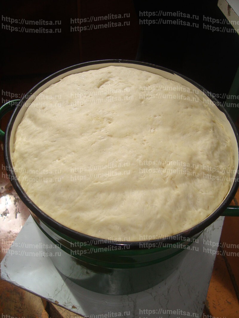 Рулет с корицей