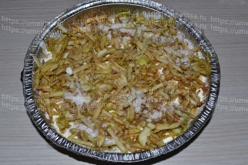 Насыпной яблочный пирог