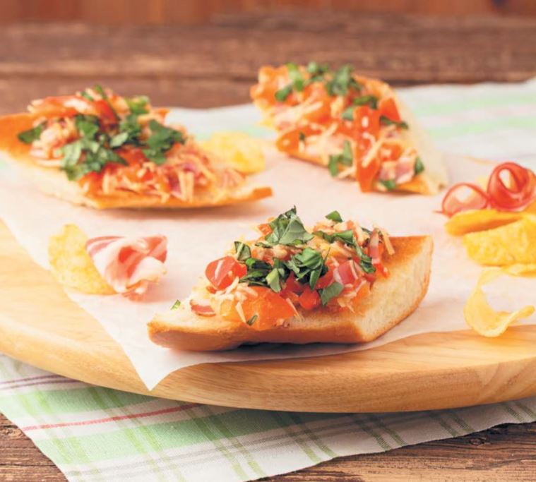 Брускетта с беконом и паприкой гриль