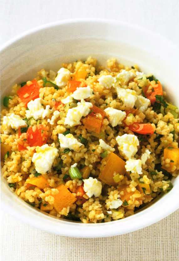 Булгур с перцами ассорти, мятой и козьим сыром