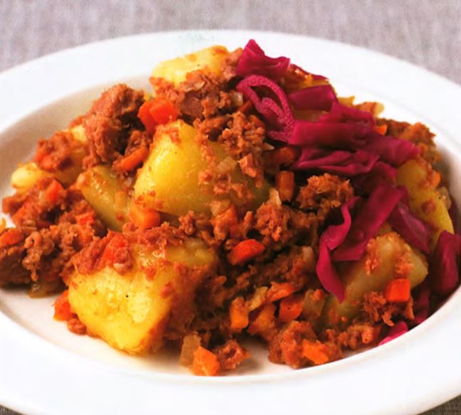 Селянка из говяжьей тушенки с хреном