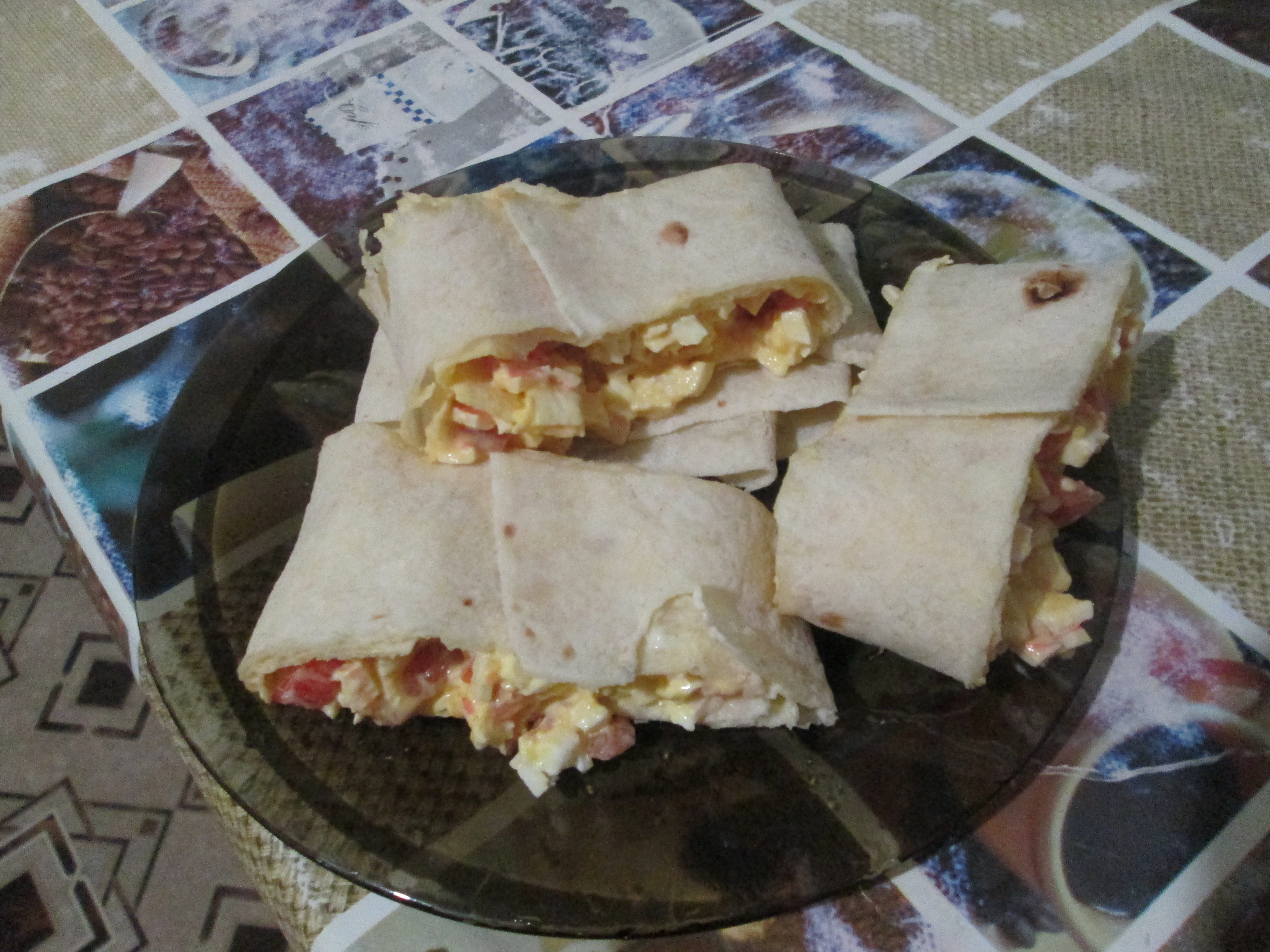 Рулет из лаваша с крабовыми палочками