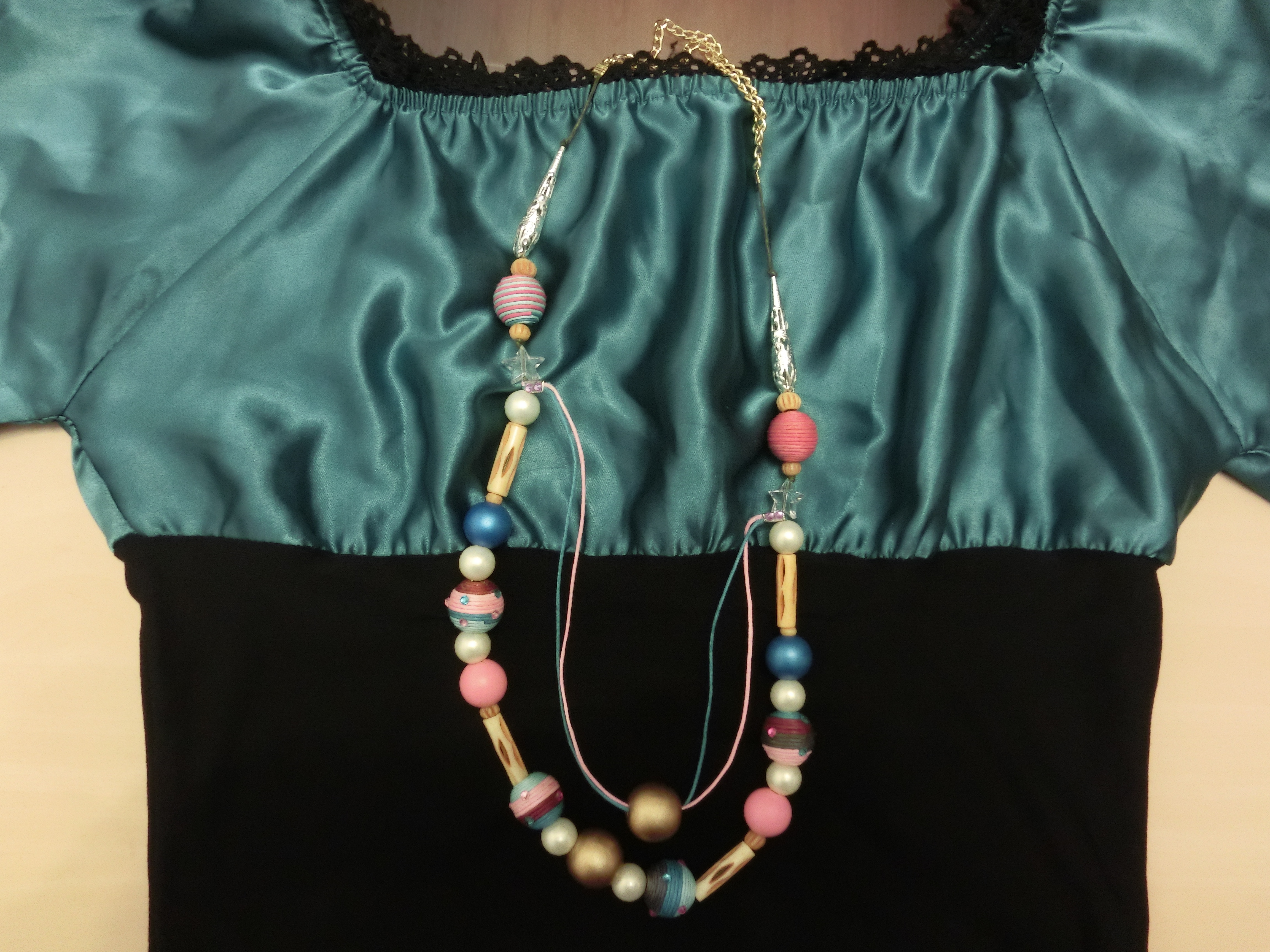 Делаем бусы своими руками. Мастер-класс с пошаговыми фото.