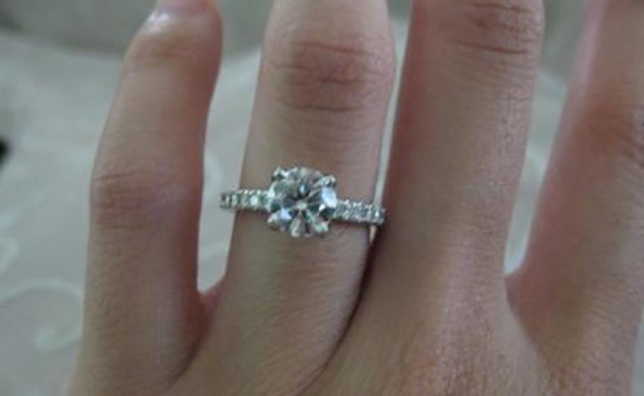 Хочу кольцо на пальчик!