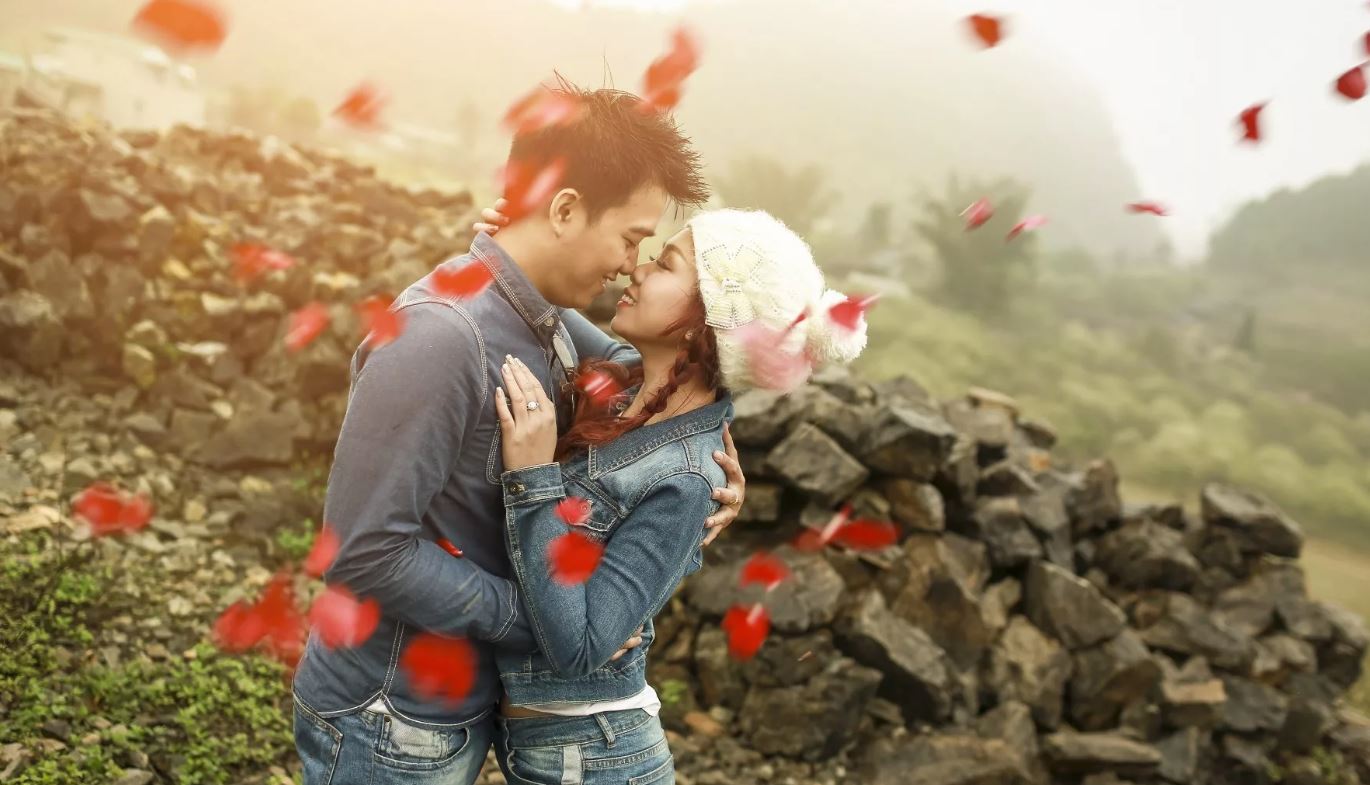 Простые и эффективные ритуалы для любовных отношений