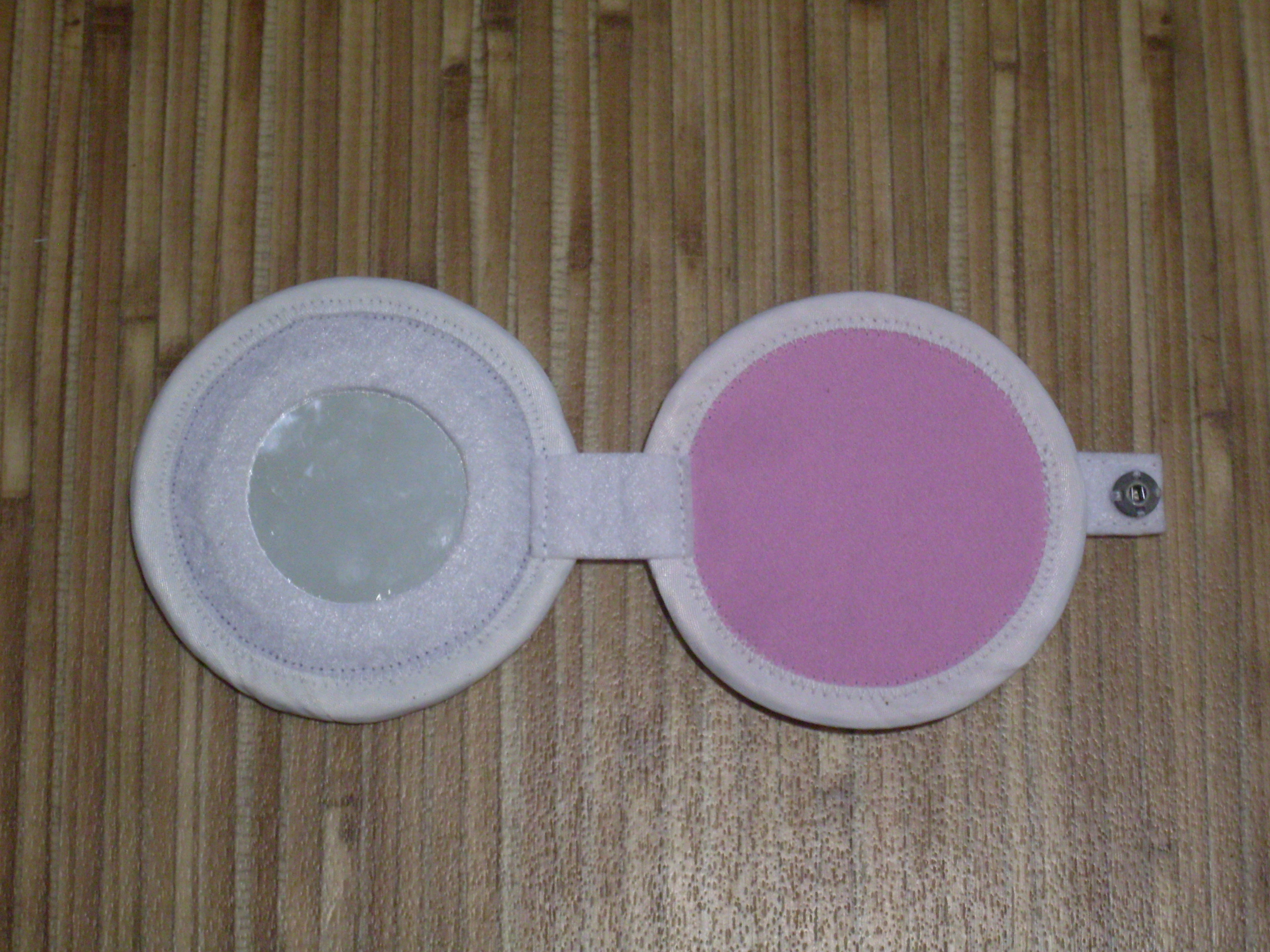 Шьём игрушечную пудреницу из фетра своими руками