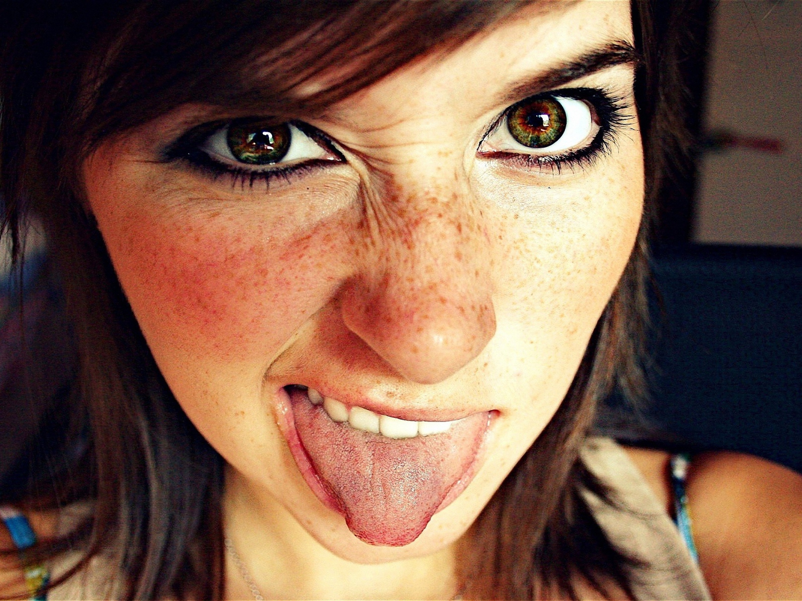 Определи болезни по языку